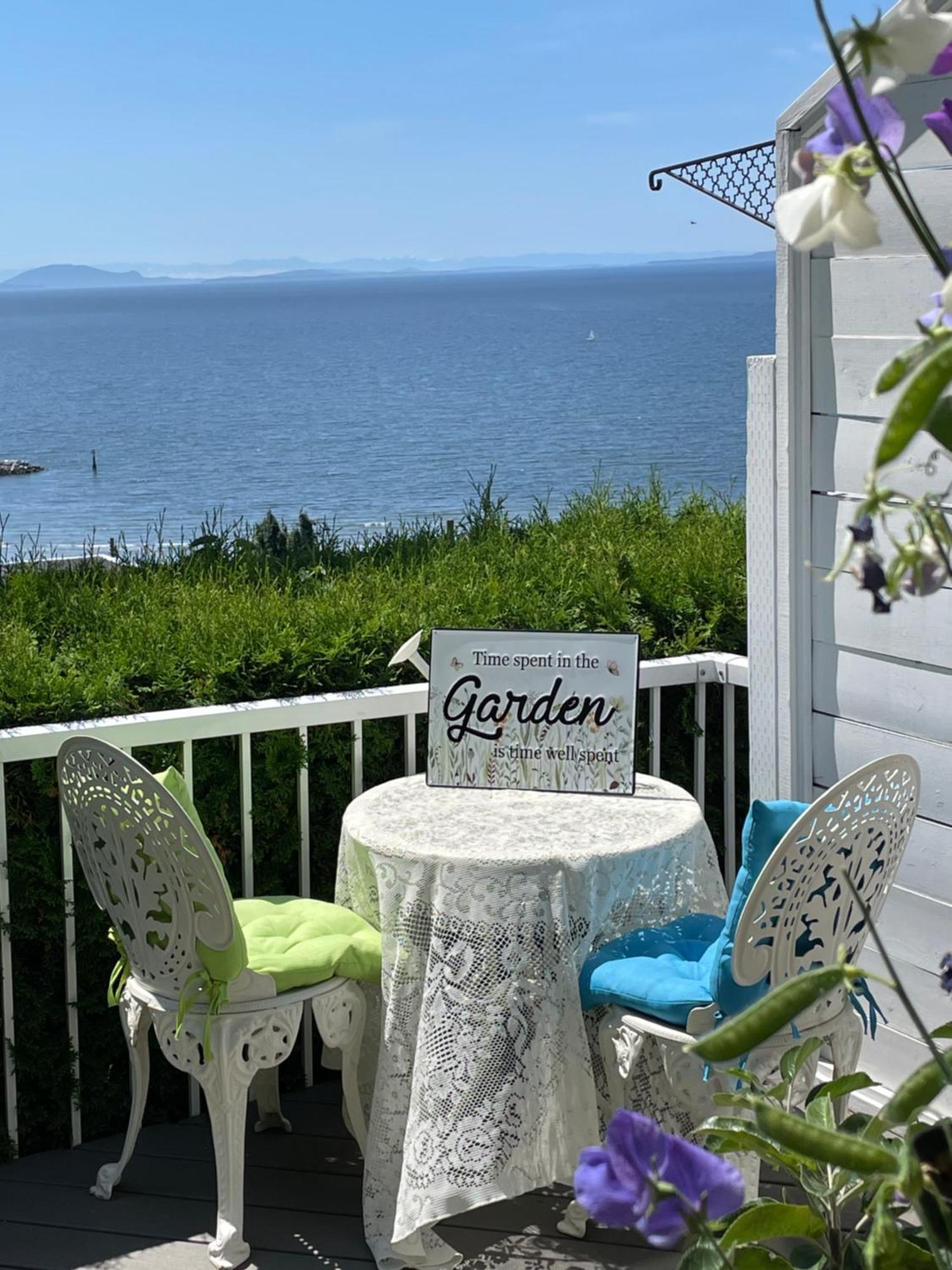 Donna'S Bed & Breakfast White Rock Exterior foto